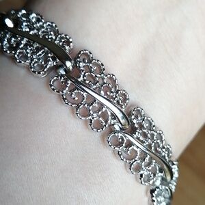 Monet Filigree Vintage Silver Tone 7" long Bracelet